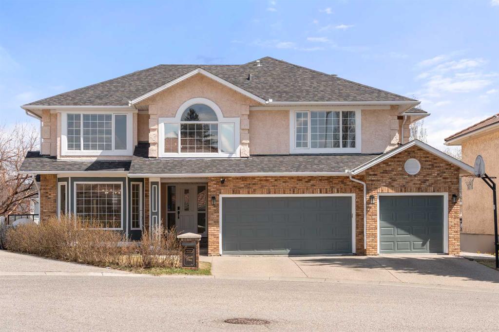 Picture of 121 Candle Place SW, Calgary Real Estate Listing