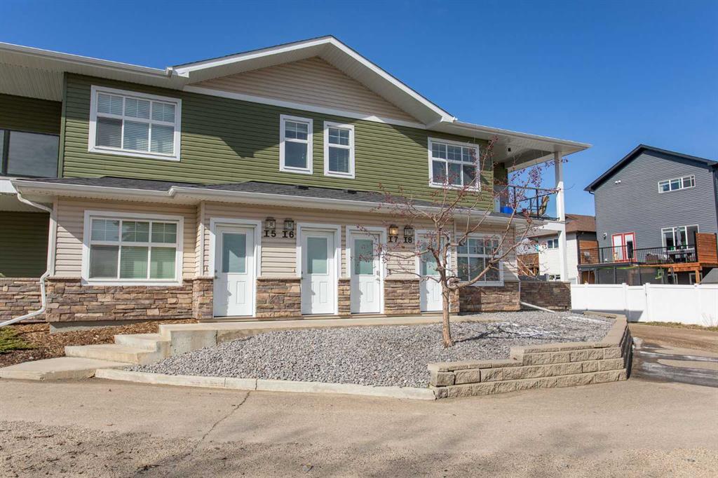 Picture of I7, 5300 Vista Trail , Blackfalds Real Estate Listing