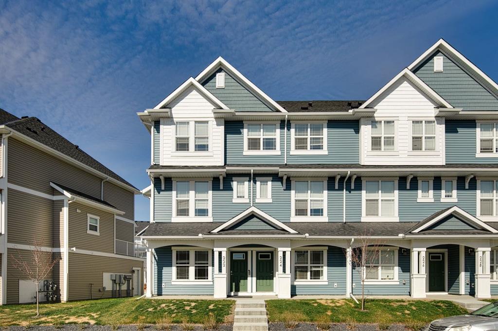 Picture of 224 Copperleaf Way SE, Calgary Real Estate Listing