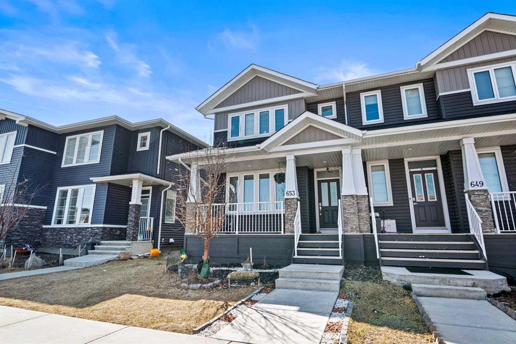 Picture of 653 Redstone Drive NE, Calgary Real Estate Listing