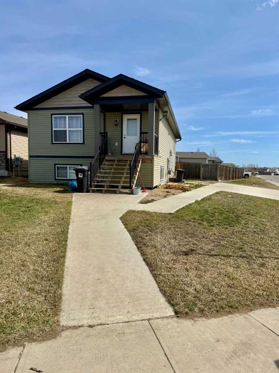 Picture of 11201 98 Street , Clairmont Real Estate Listing