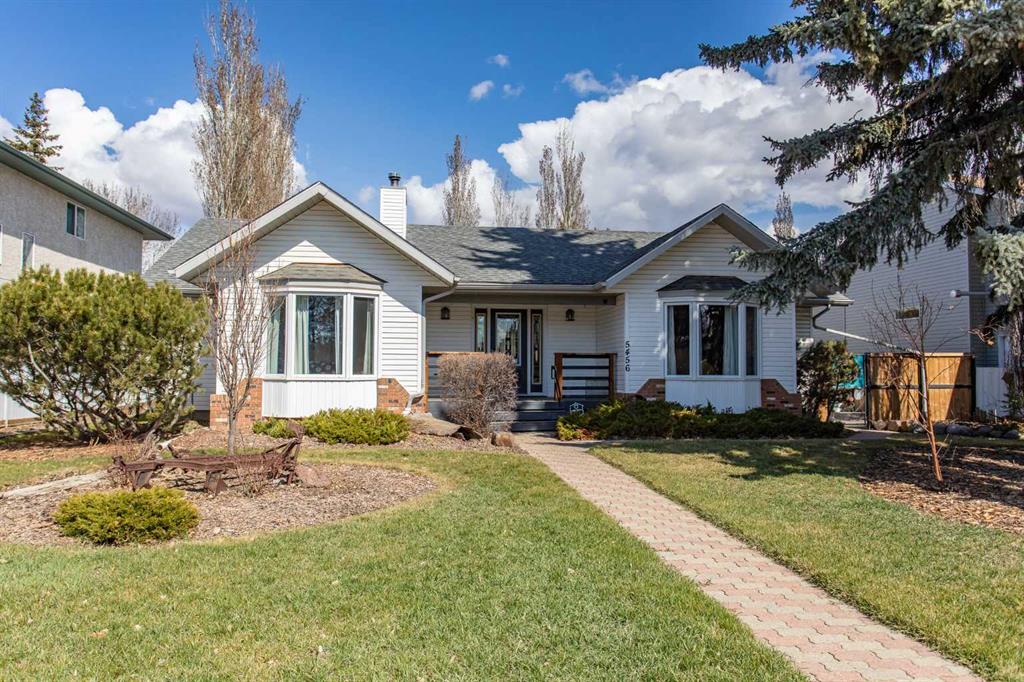 Picture of 5456 54 Avenue , Lacombe Real Estate Listing