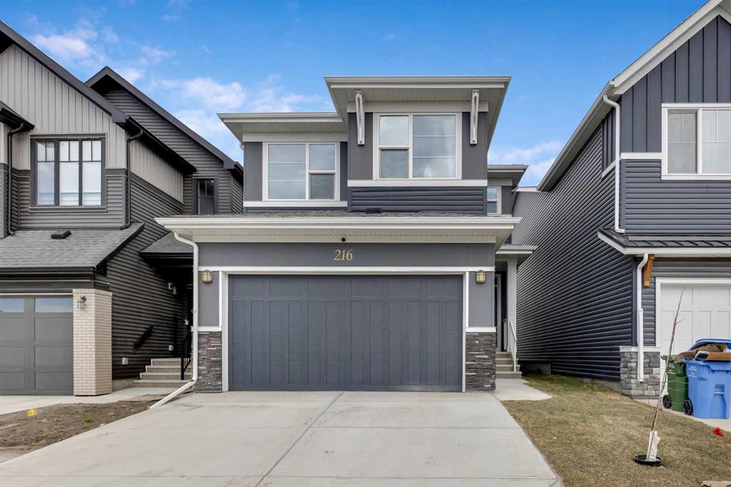 Picture of 216 Creekstone Row SW, Calgary Real Estate Listing