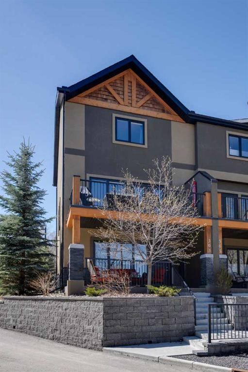 Picture of 303 Valley Ridge Manor NW, Calgary Real Estate Listing