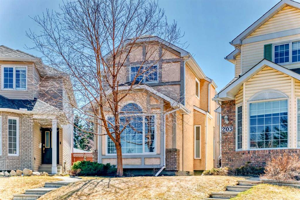 Picture of 207 Coachway Road SW, Calgary Real Estate Listing