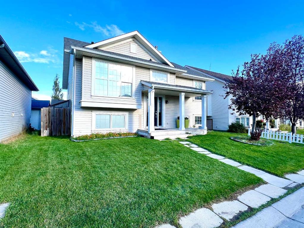 Picture of 58 Martha\'s Haven Way NE, Calgary Real Estate Listing