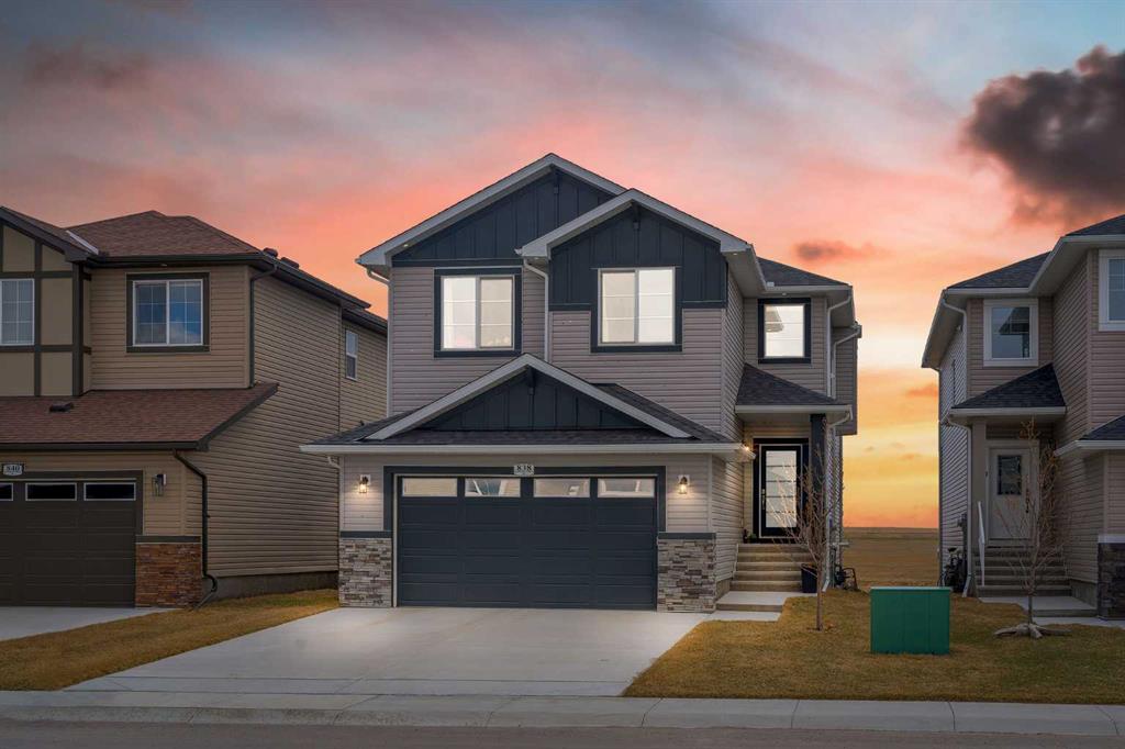 Picture of 838 Edgefield Street , Strathmore Real Estate Listing