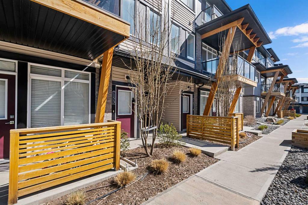 Picture of 153 Savanna Walk NE, Calgary Real Estate Listing