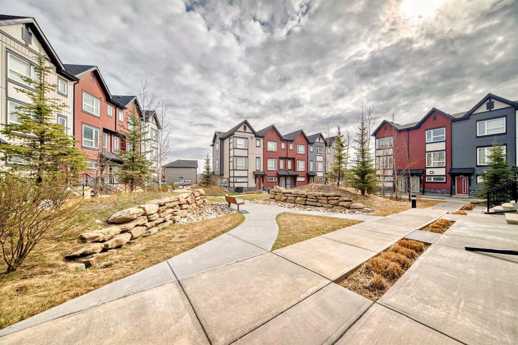 Picture of 306, 11 Evanscrest Mews NW, Calgary Real Estate Listing