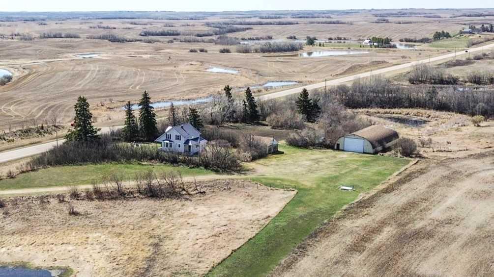 Picture of 19046 HWY 53  , Rural Stettler No. 6, County of Real Estate Listing