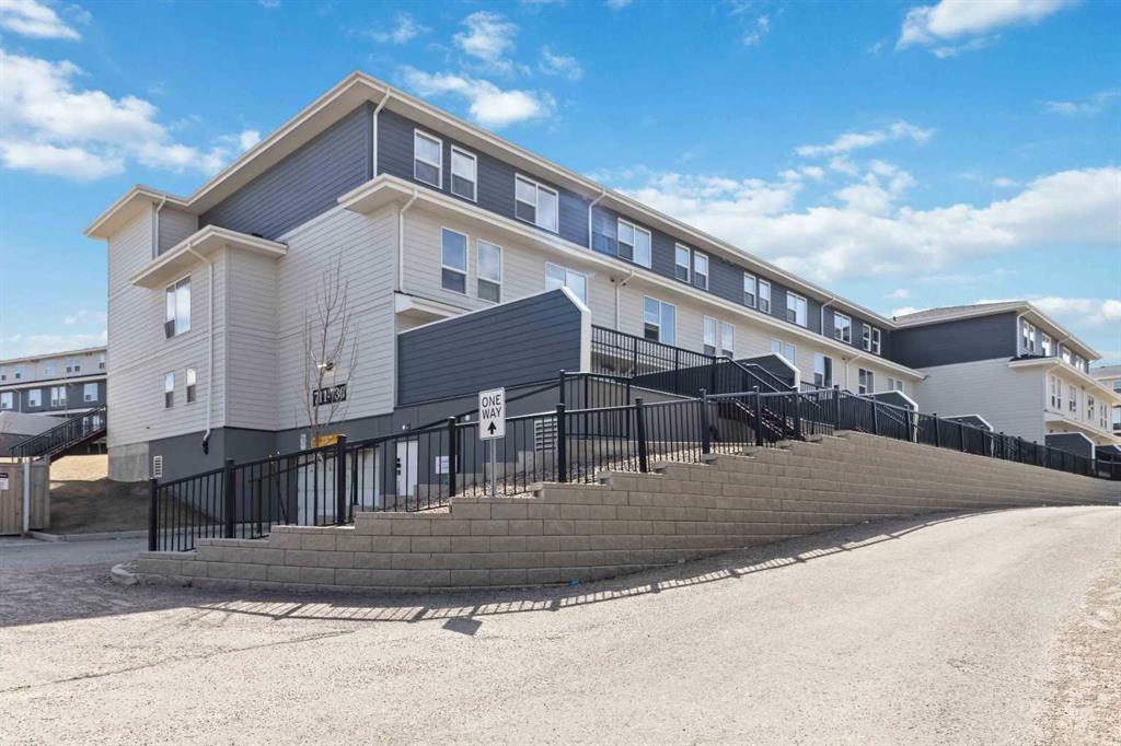 Picture of 712, 201 Abasand Drive , Fort McMurray Real Estate Listing