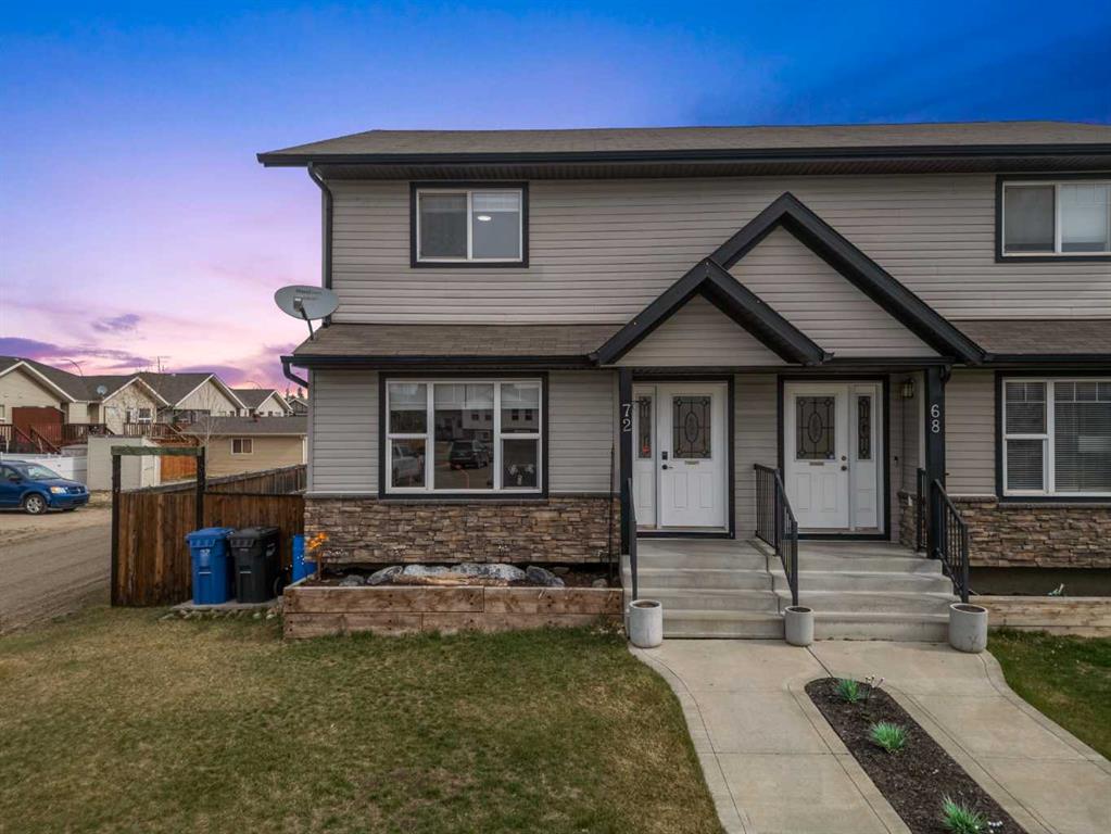 Picture of 72 Heron Court , Penhold Real Estate Listing