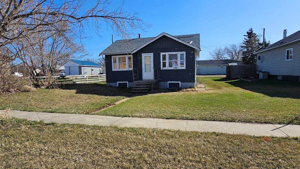 Picture of 4822 Norfolk Avenue , Coronation Real Estate Listing