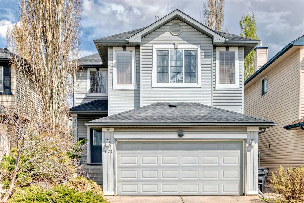 Picture of 176 Cranwell Crescent SE, Calgary Real Estate Listing