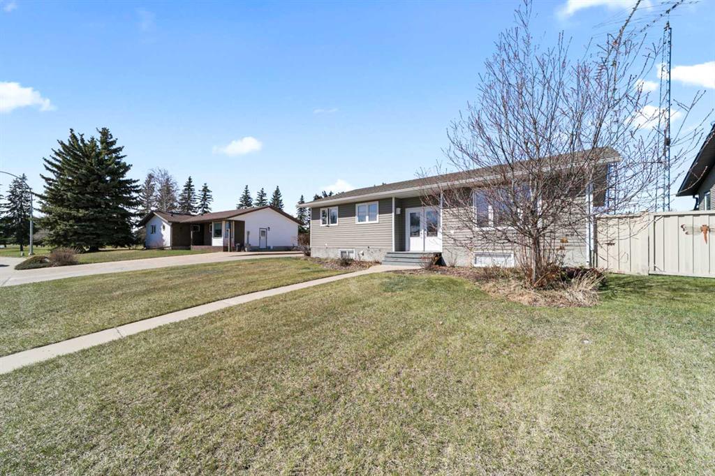 Picture of 4 Meadowlark Drive  , Sedgewick Real Estate Listing