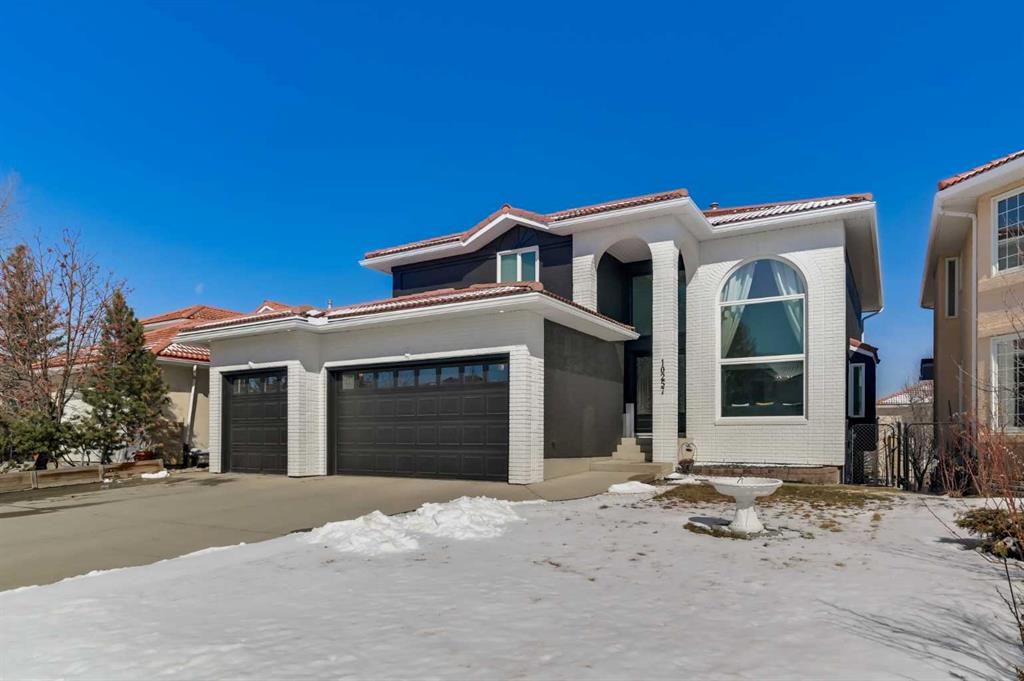 Picture of 10257 Hamptons Boulevard NW, Calgary Real Estate Listing