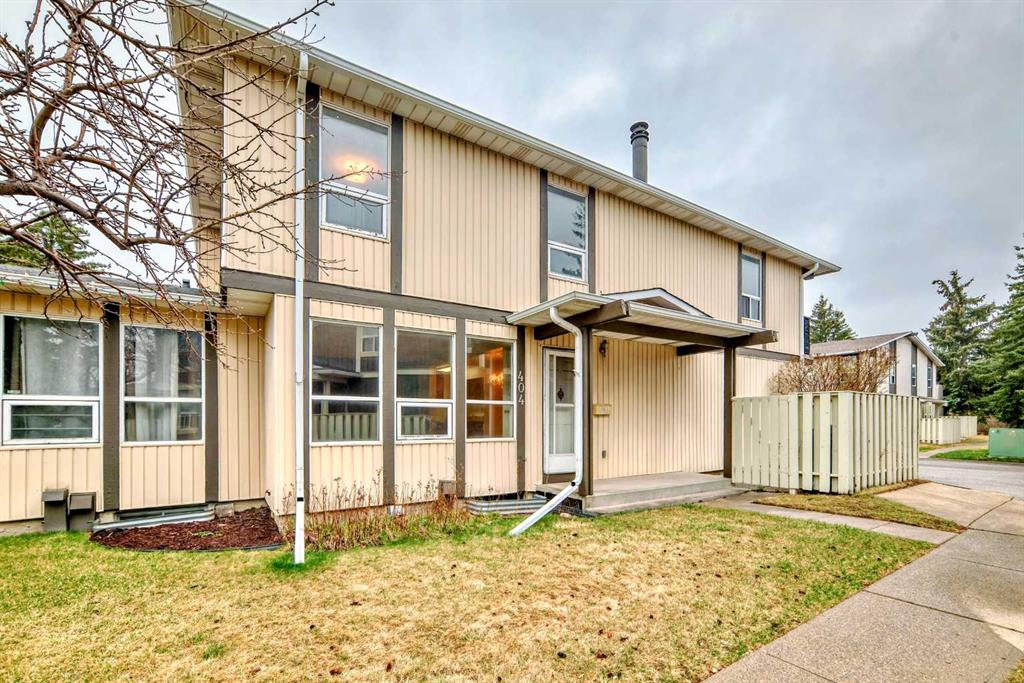 Picture of 404, 544 Blackthorn Road NE, Calgary Real Estate Listing