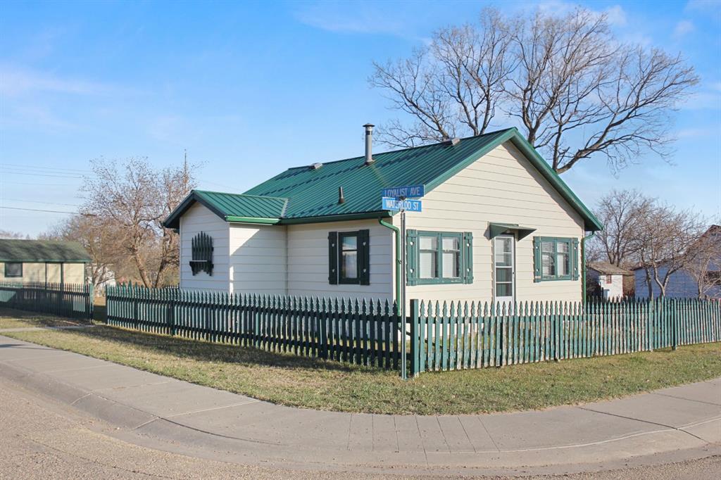 Picture of 301 Waterloo Street , Veteran Real Estate Listing