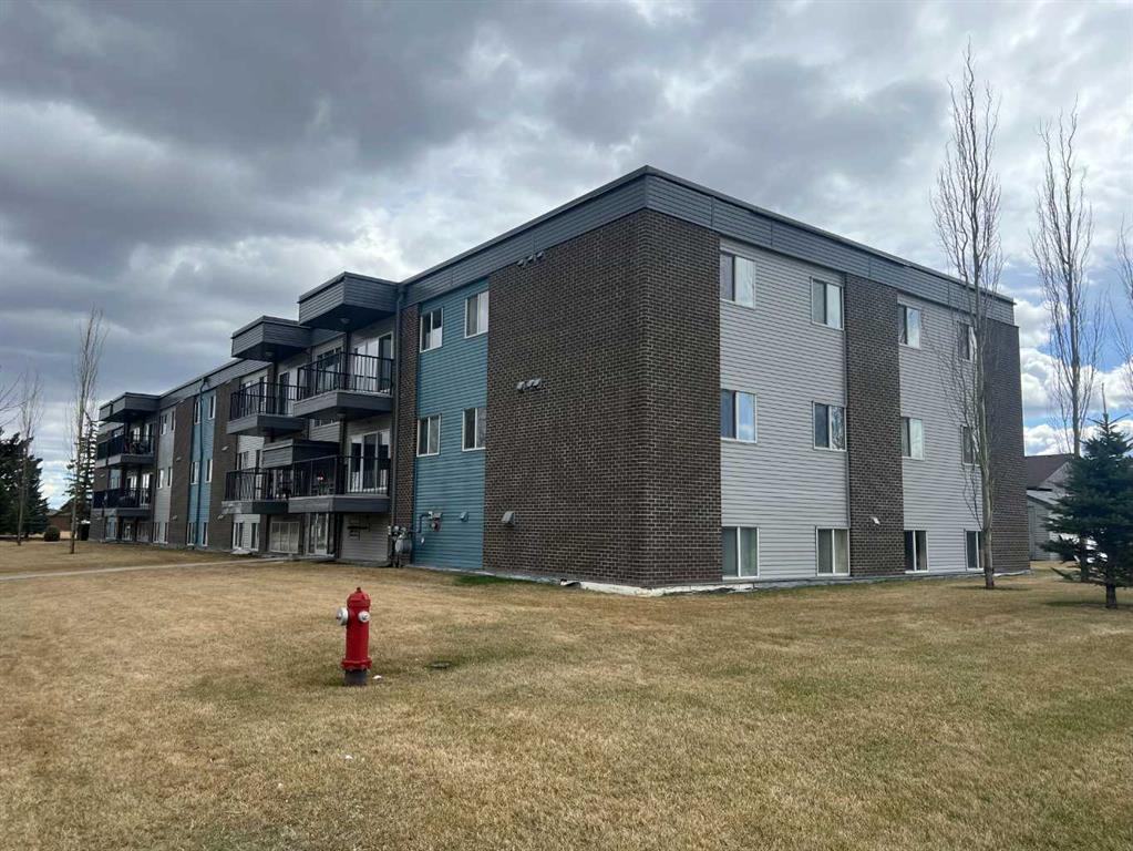 Picture of 308, 709 6 Avenue SE, Slave Lake Real Estate Listing