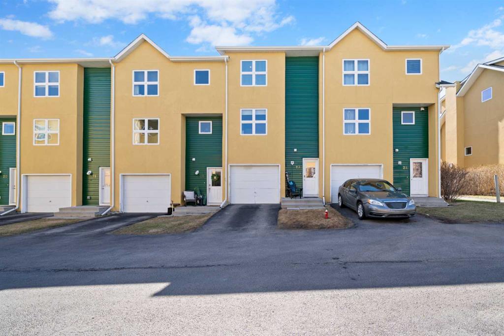 Picture of 23, 7 Westland Road , Okotoks Real Estate Listing