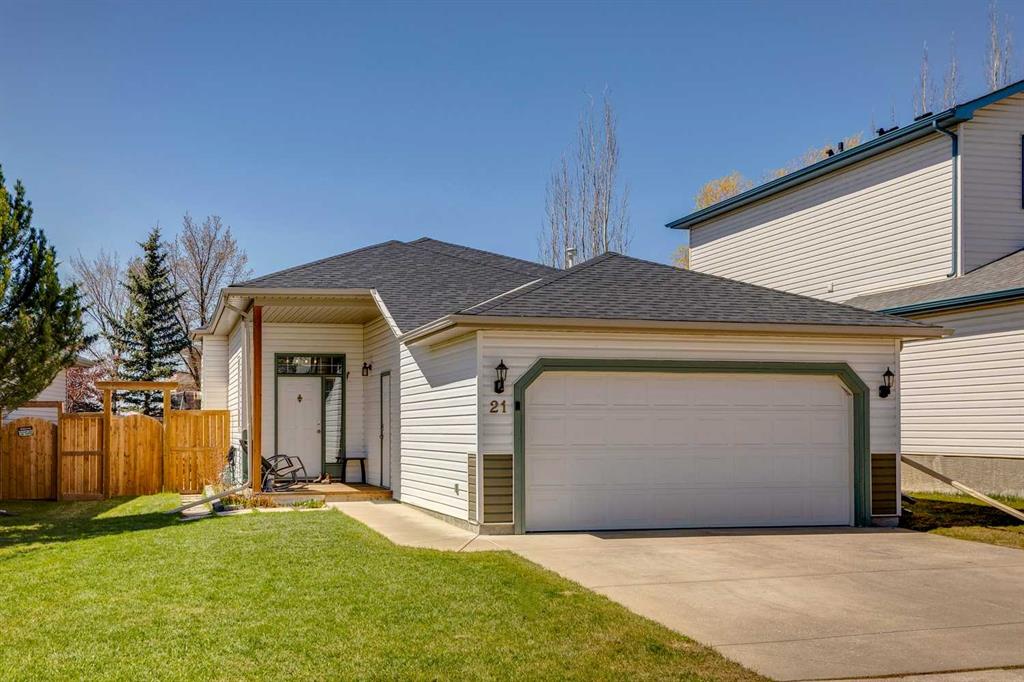 Picture of 21 Alcock Close , Okotoks Real Estate Listing