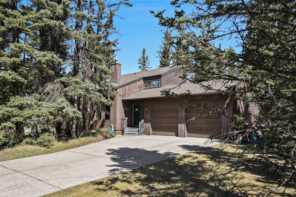 Picture of 18 Wolf Drive , Rural Rocky View County Real Estate Listing