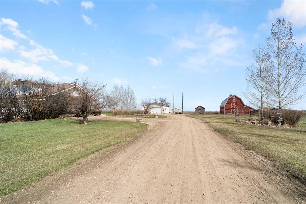 Picture of 290045 Rge Rd 244  , Rural Kneehill County Real Estate Listing