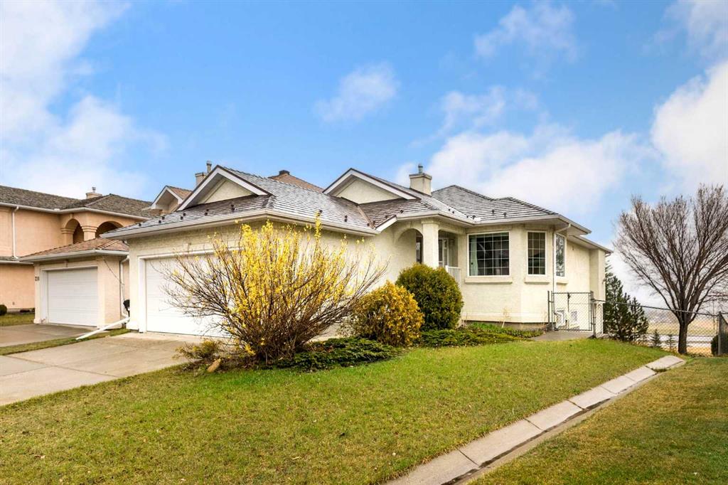 Picture of 212 Hampstead Gardens NW, Calgary Real Estate Listing