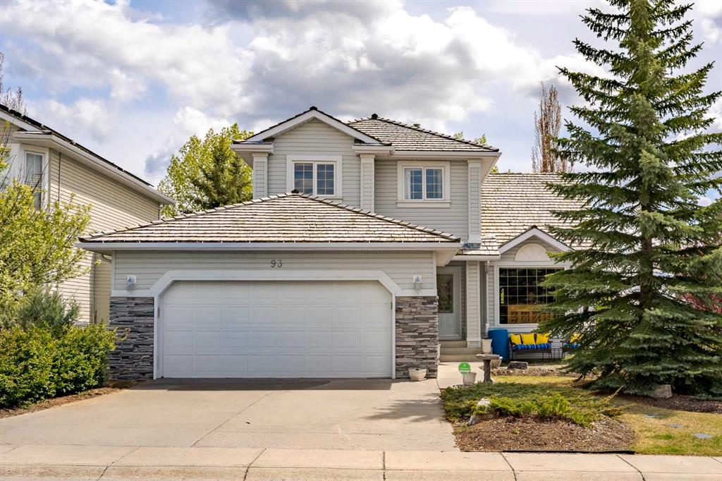 Picture of 93 Gleneagles View , Cochrane Real Estate Listing