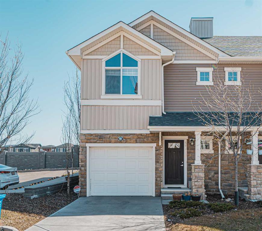 Picture of 604 Skyview Ranch Grove NE, Calgary Real Estate Listing
