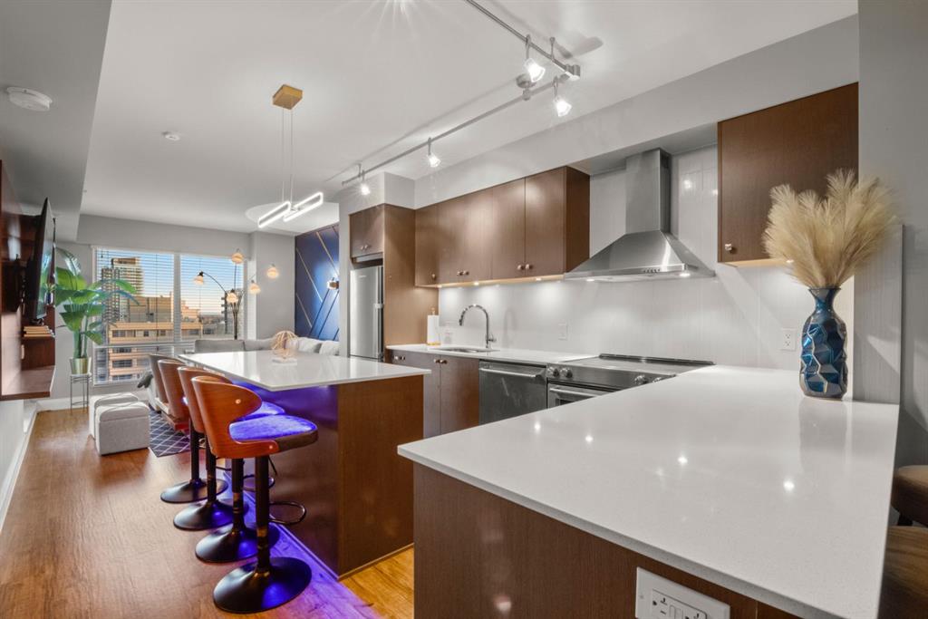 Picture of 2210, 930 6 Avenue SW, Calgary Real Estate Listing