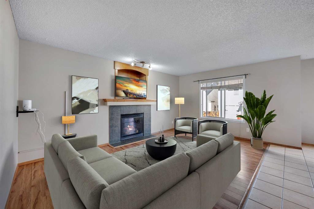 Picture of 16 Panamount Circle NW, Calgary Real Estate Listing