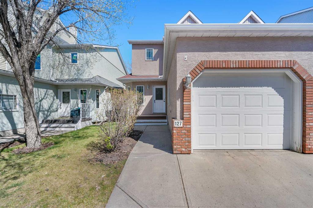 Picture of 127 Inglewood Cove SE, Calgary Real Estate Listing