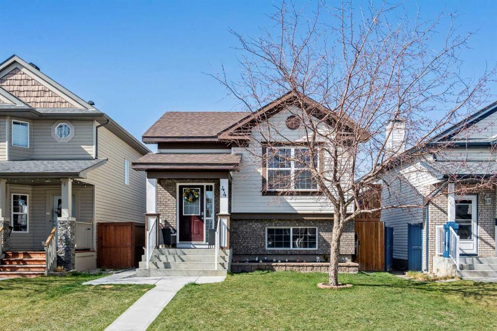 Picture of 44 Covepark Place NE, Calgary Real Estate Listing