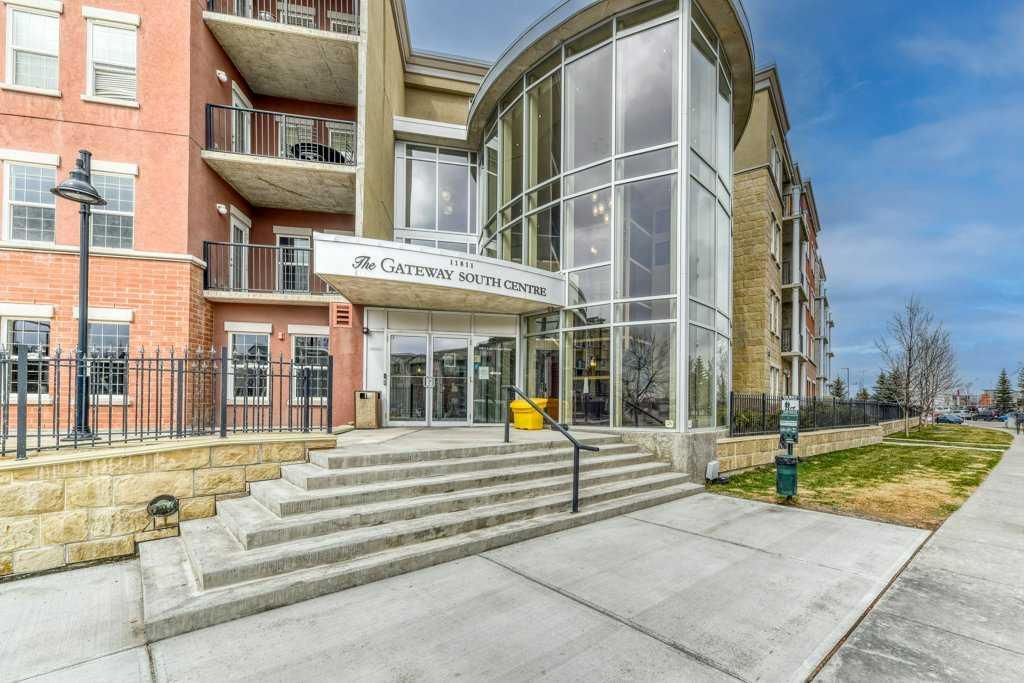 Picture of 2702, 11811 Lake Fraser Drive SE, Calgary Real Estate Listing