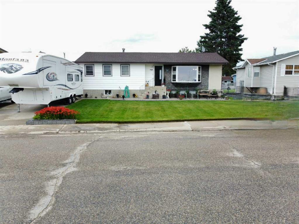 Picture of 716 6 Avenue , Fox Creek Real Estate Listing