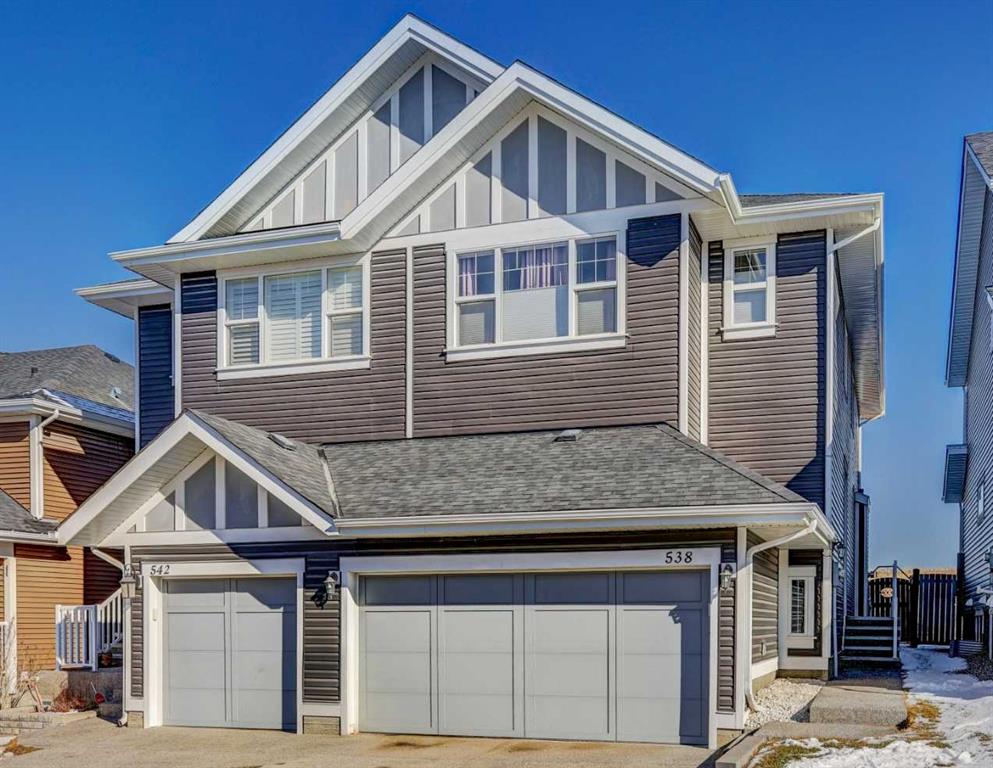 Picture of 538 River Heights Crescent , Cochrane Real Estate Listing