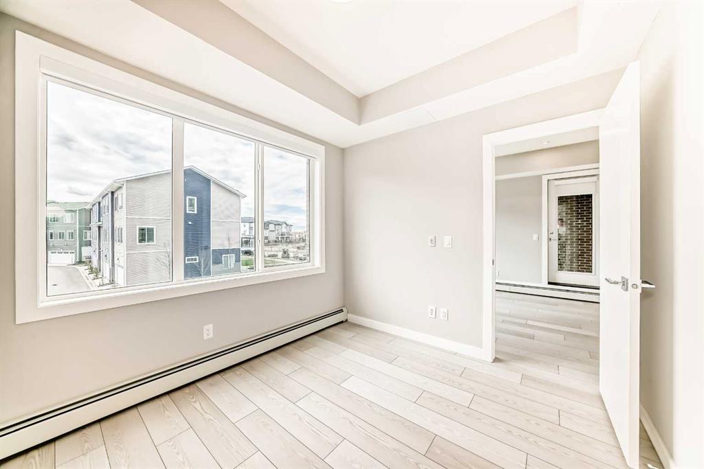 Picture of 4204, 6 MERGANSER Drive W, Chestermere Real Estate Listing
