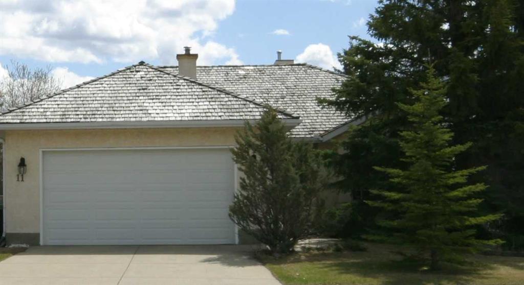 Picture of 11 Hawkmount Heights NW, Calgary Real Estate Listing