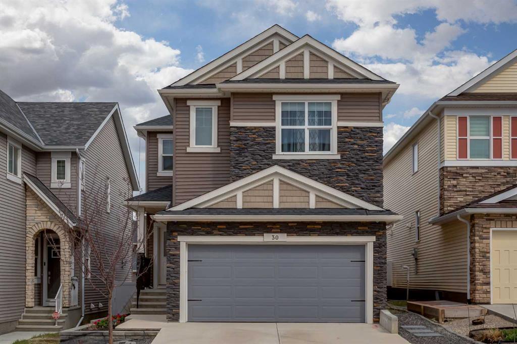 Picture of 30 Nolanhurst Gardens NW, Calgary Real Estate Listing