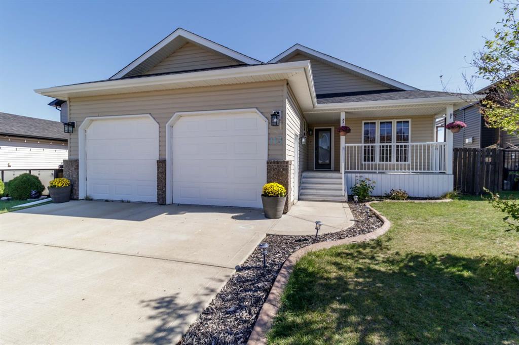 Picture of 113 Pondside Crescent , Blackfalds Real Estate Listing