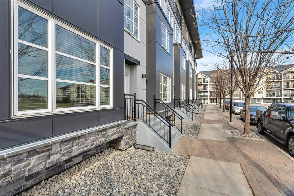 Picture of 5107, 2660 22 Street , Red Deer Real Estate Listing