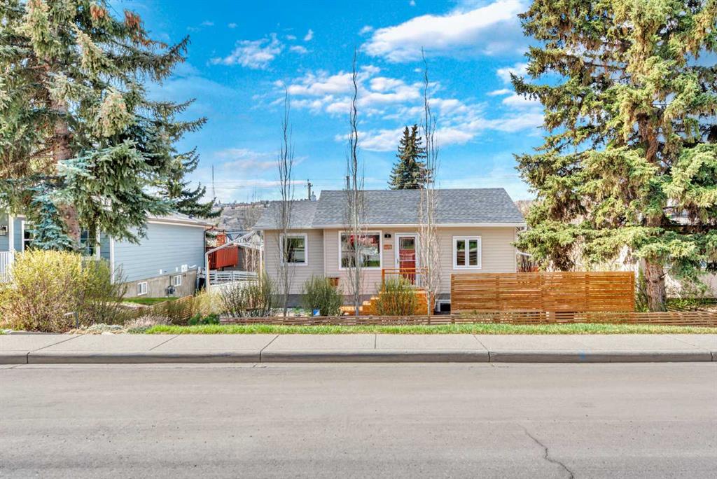 Picture of 4619 22 Avenue NW, Calgary Real Estate Listing