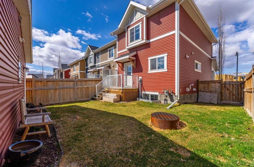 Picture of 240 Sunset Road , Cochrane Real Estate Listing