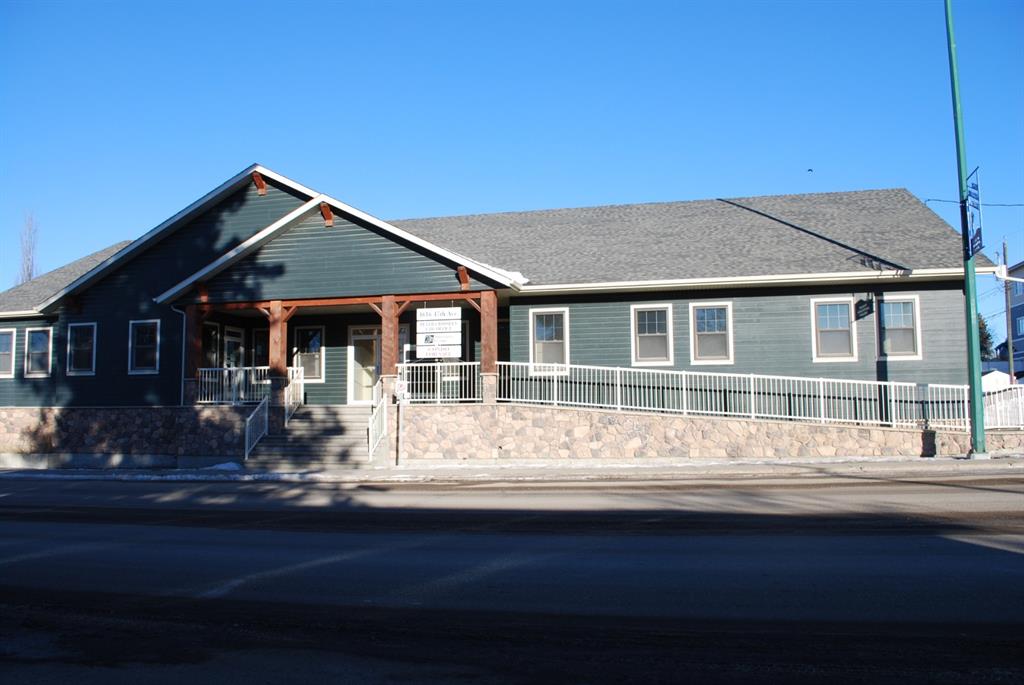 Picture of 2, 4616 47 Avenue , Rocky Mountain House Real Estate Listing