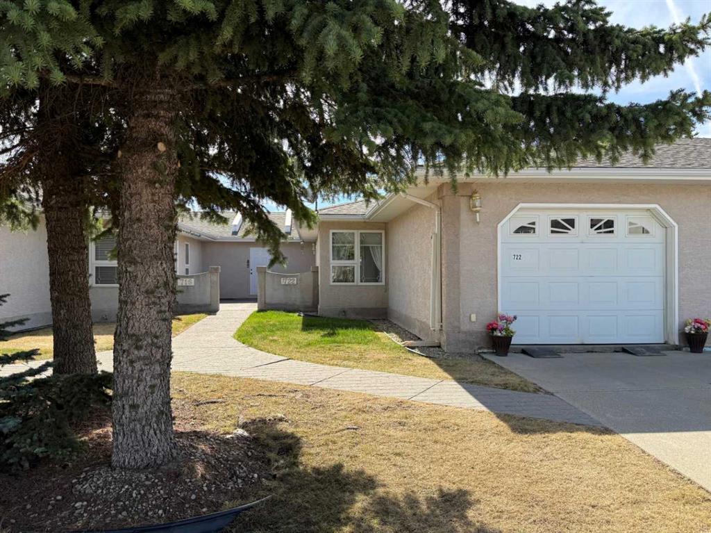 Picture of 722 50 Street  , Edson Real Estate Listing