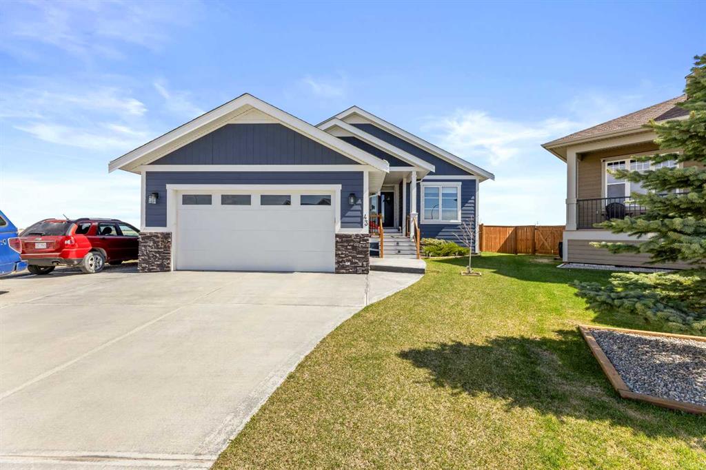 Picture of 43 Vincent Crescent , Olds Real Estate Listing