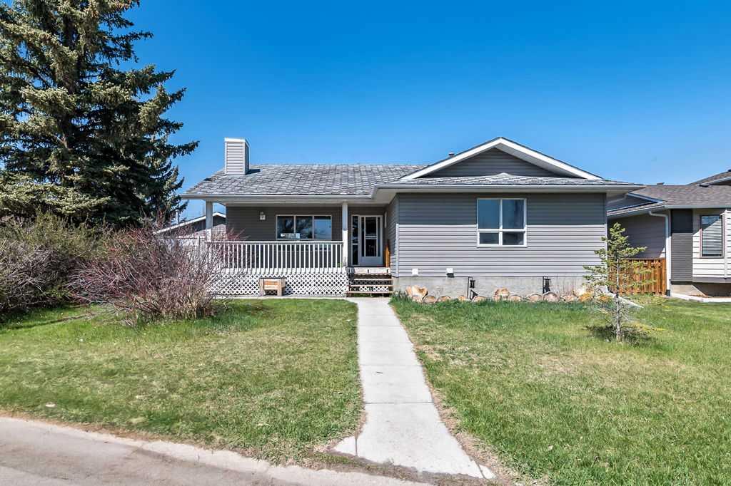 Picture of 137 Bontiz Court , Carseland Real Estate Listing