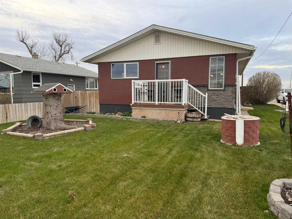 Picture of 104 1 Avenue N, Vauxhall Real Estate Listing