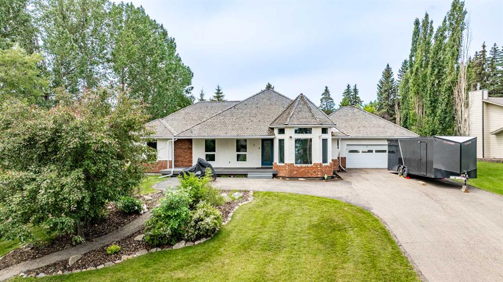 Picture of 2 Grand Avenue , Norglenwold Real Estate Listing